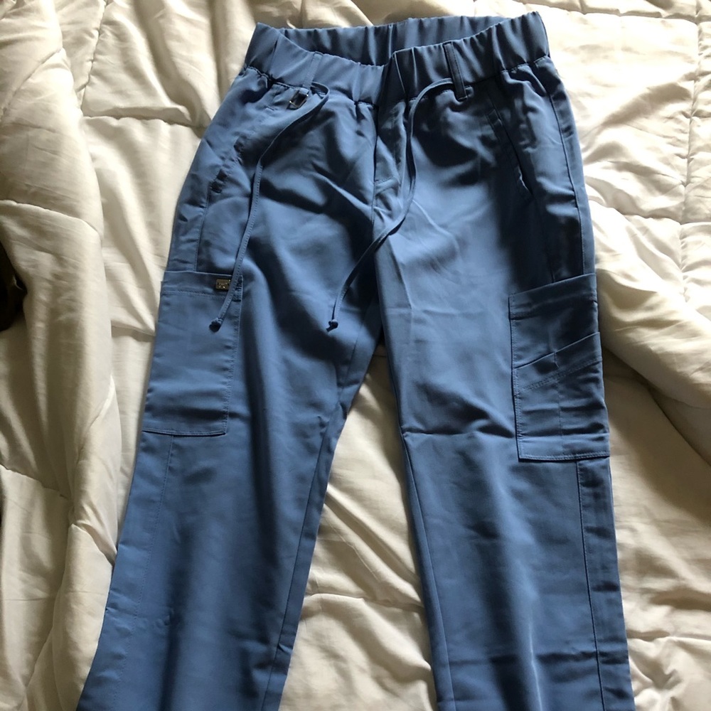 Scrub pants